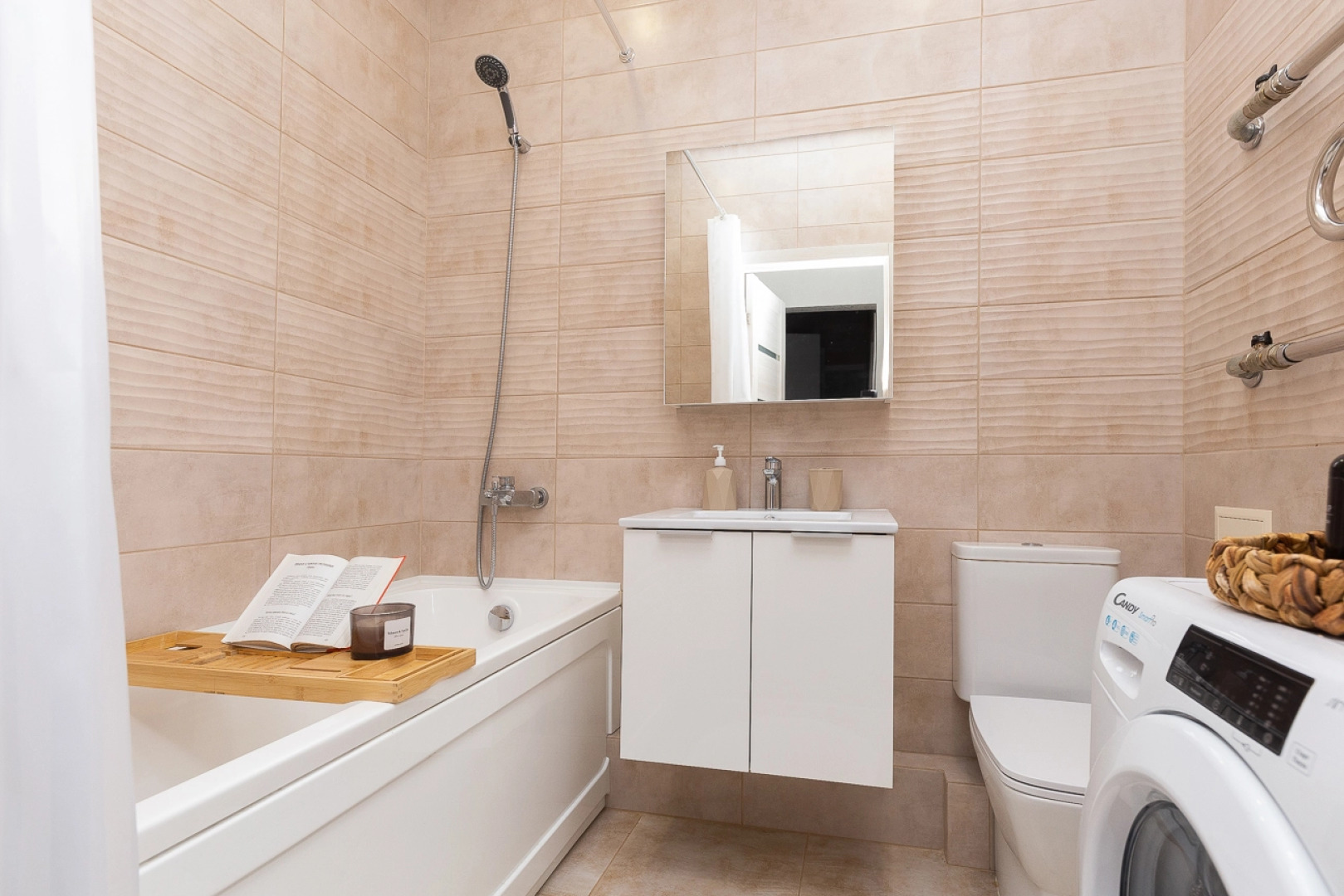 Квартира SleepNsk большая двушка с видом на реку около Аквапарка