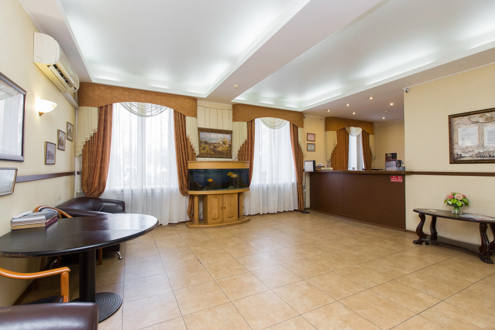 Отель Визитъ