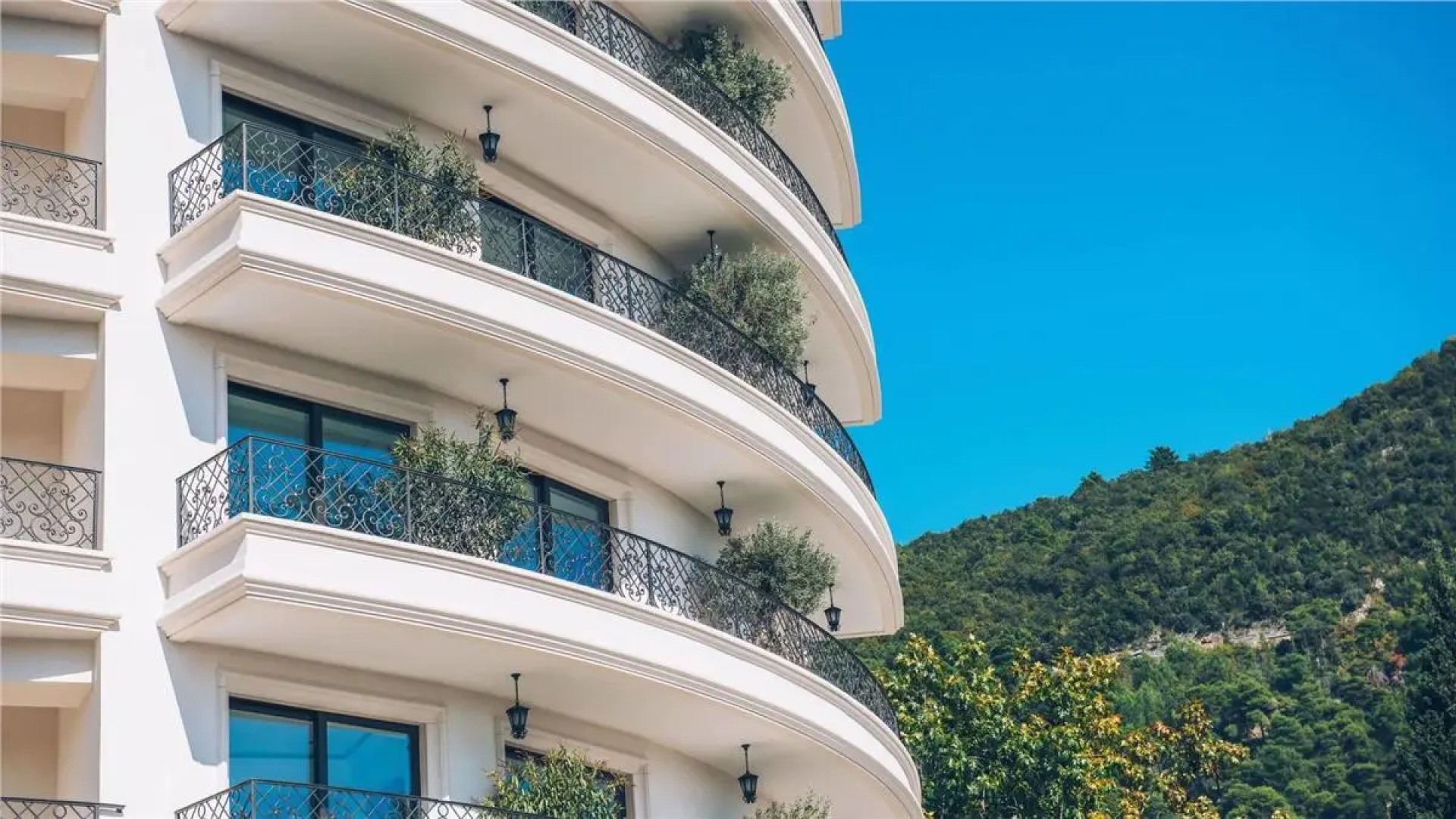 Отель Iberostar Slavija