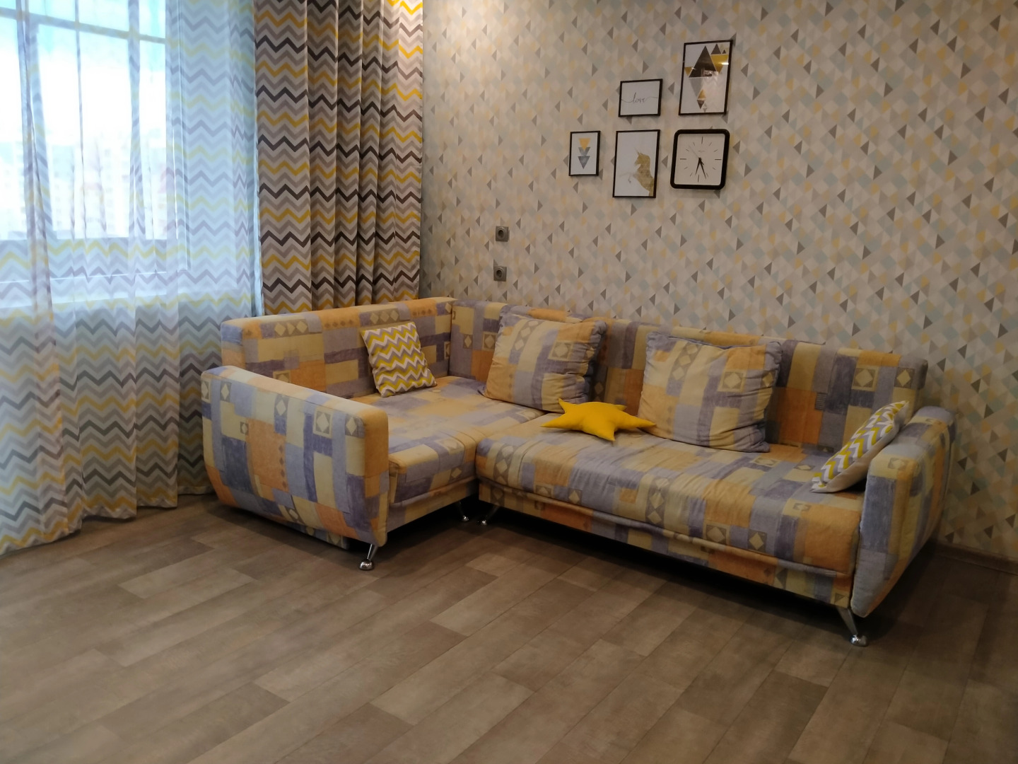 Апартаменты Отличный День рядом с ТРЦ Родник