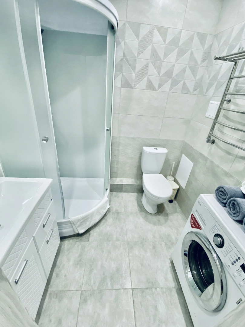 Уютная евродвушка Нежность возле парка и озера