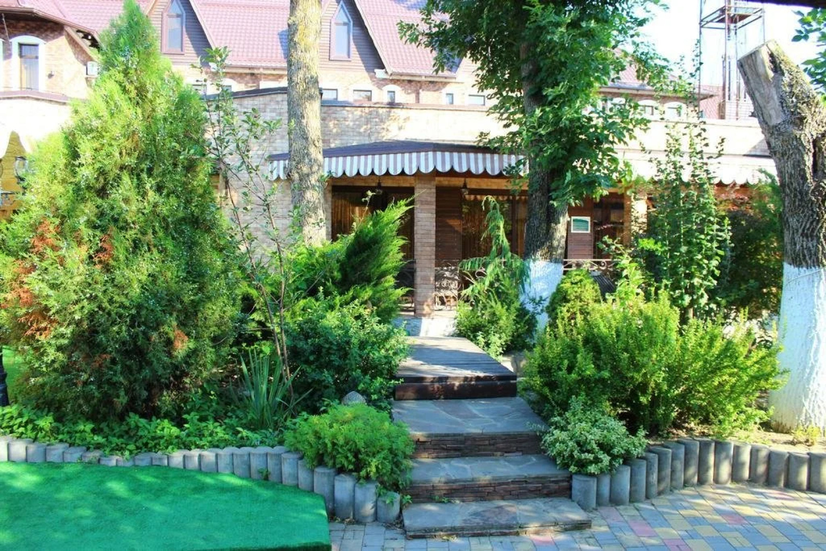 Отель Галар Холл