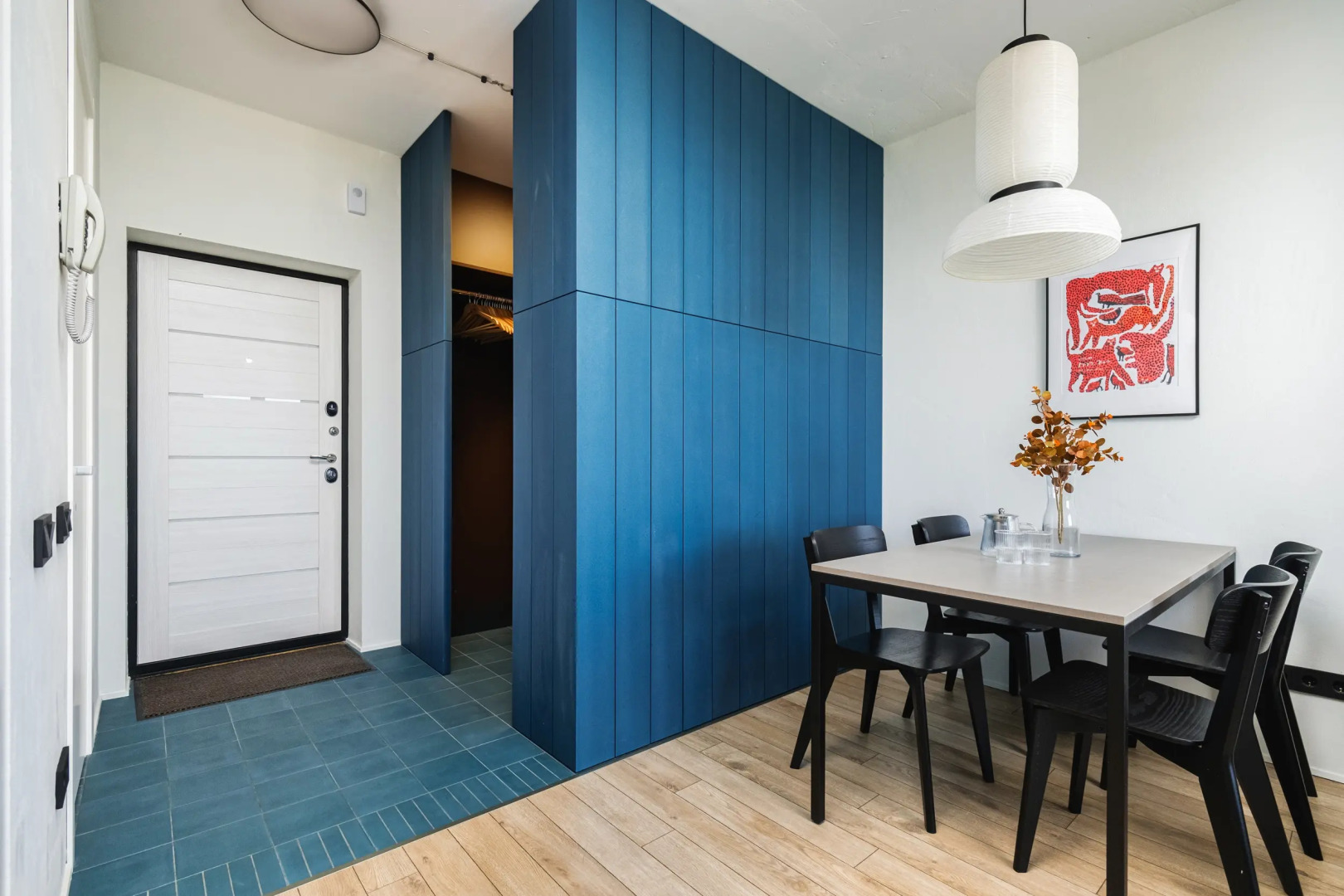 Апартаменты с захватывающим видом на проспект Дзержинского