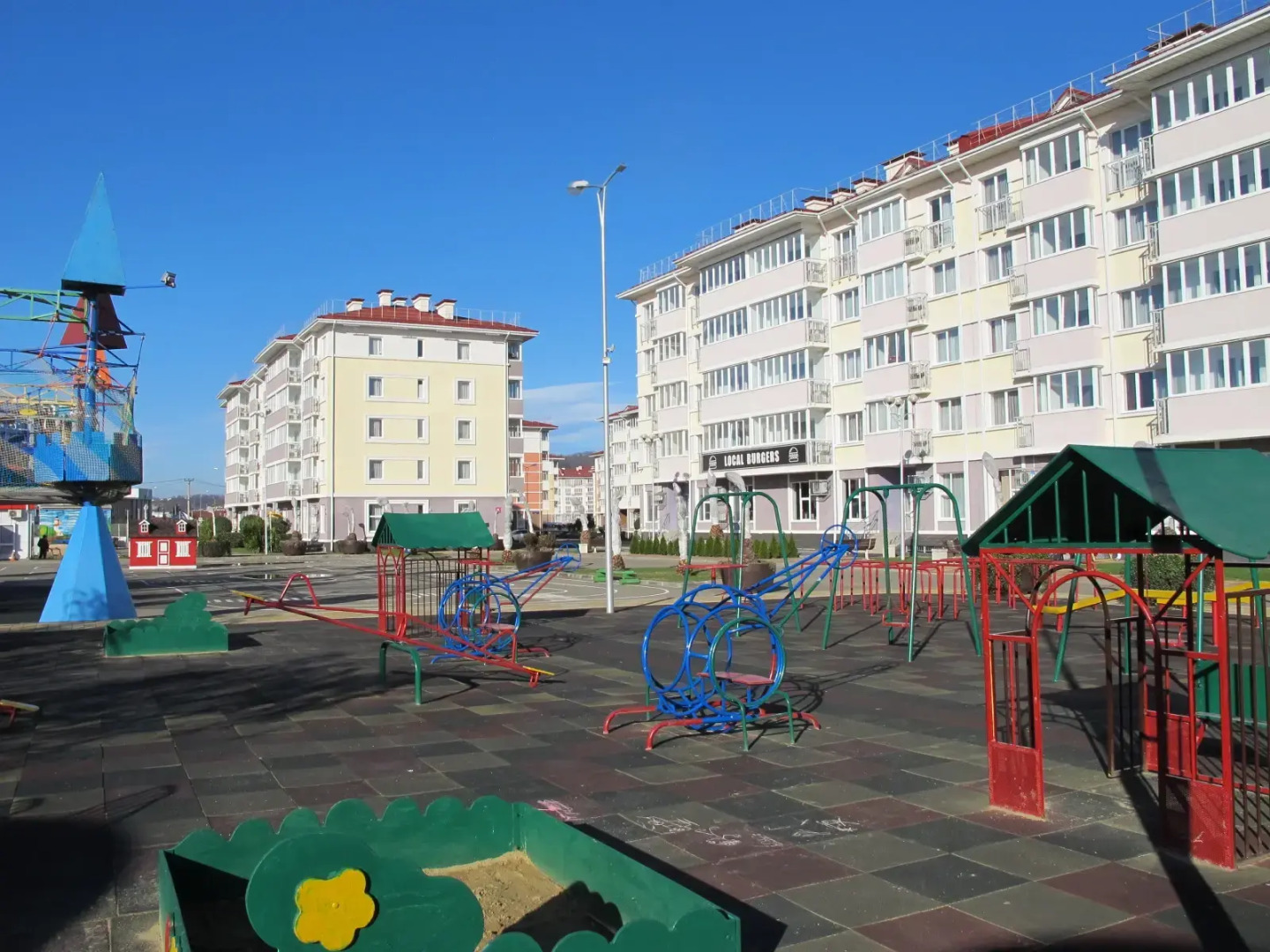 Апартаменты на бульваре Надежд 6/2