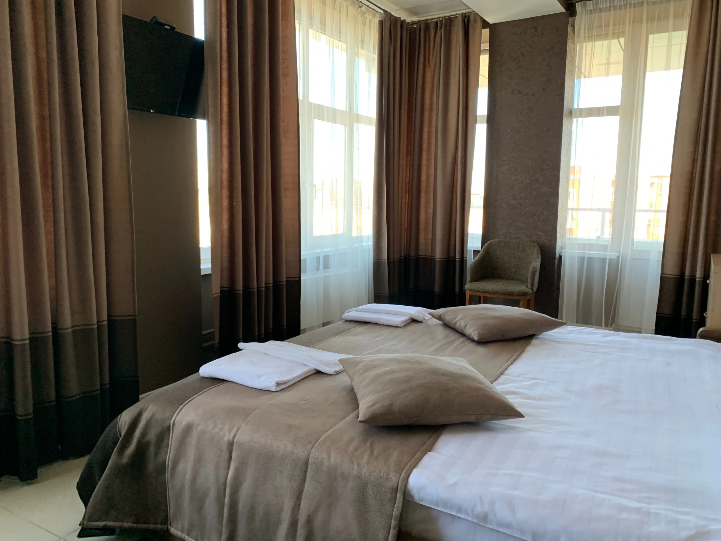 Отель Business Hall