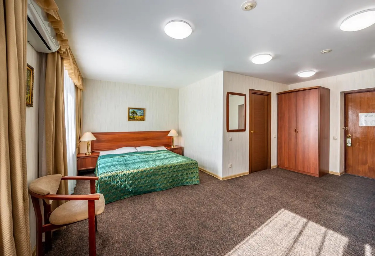 Отель Ладога