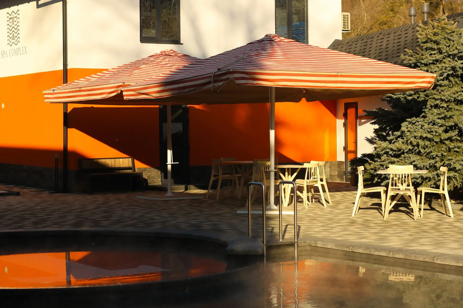 Отель Cosmos Smart Sochi Tivoli