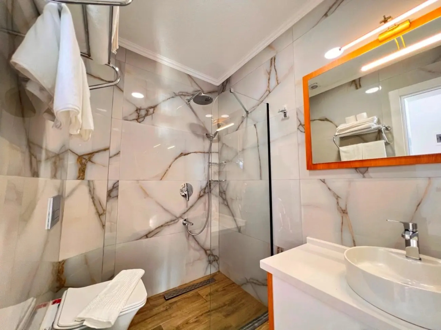 Отель Kalkan Beach Park