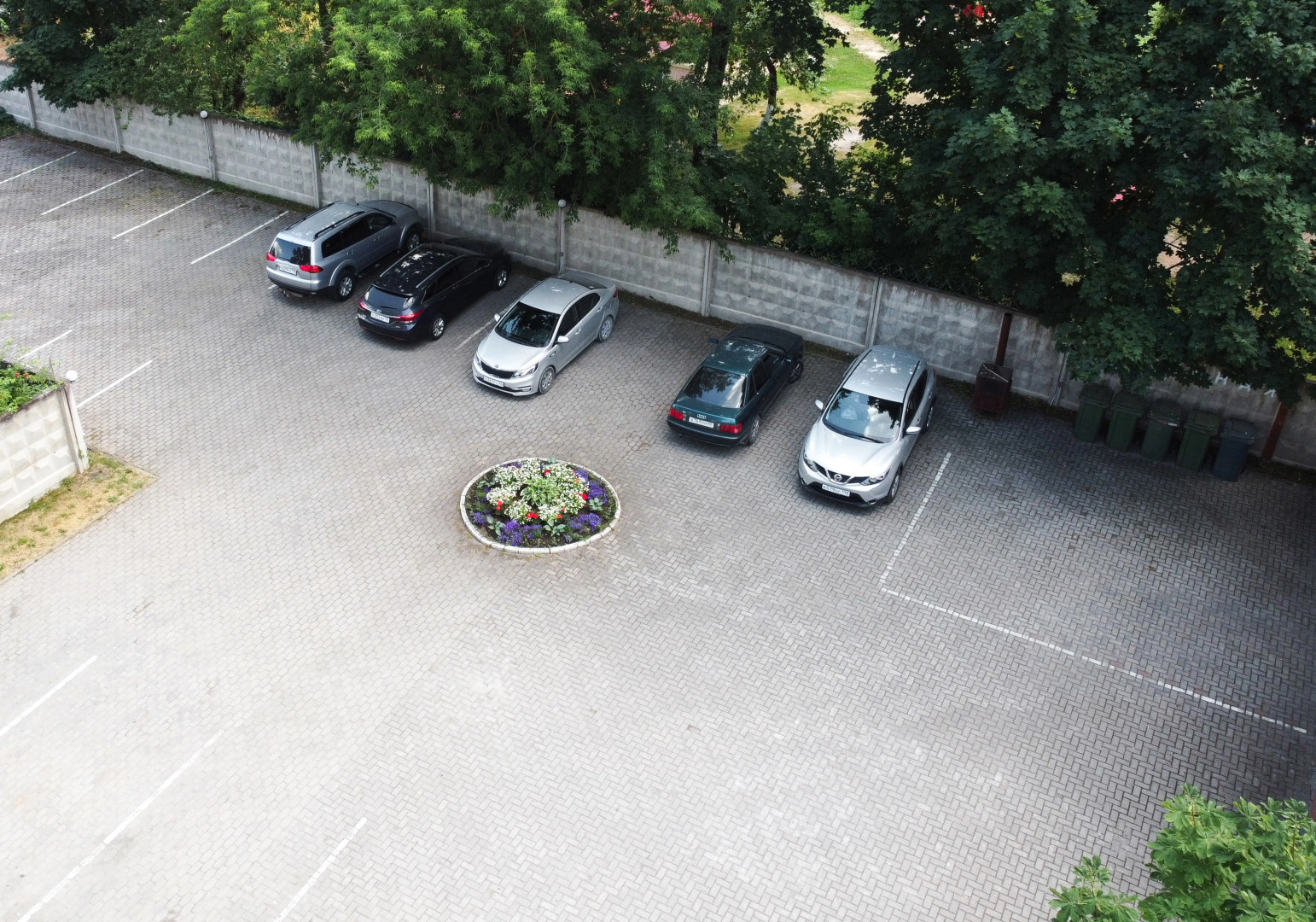 Отель Каркушин Дом