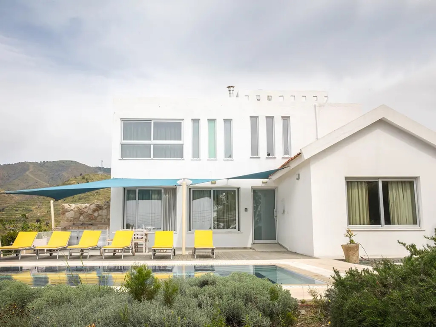 Вилла Med Coast Deluxe