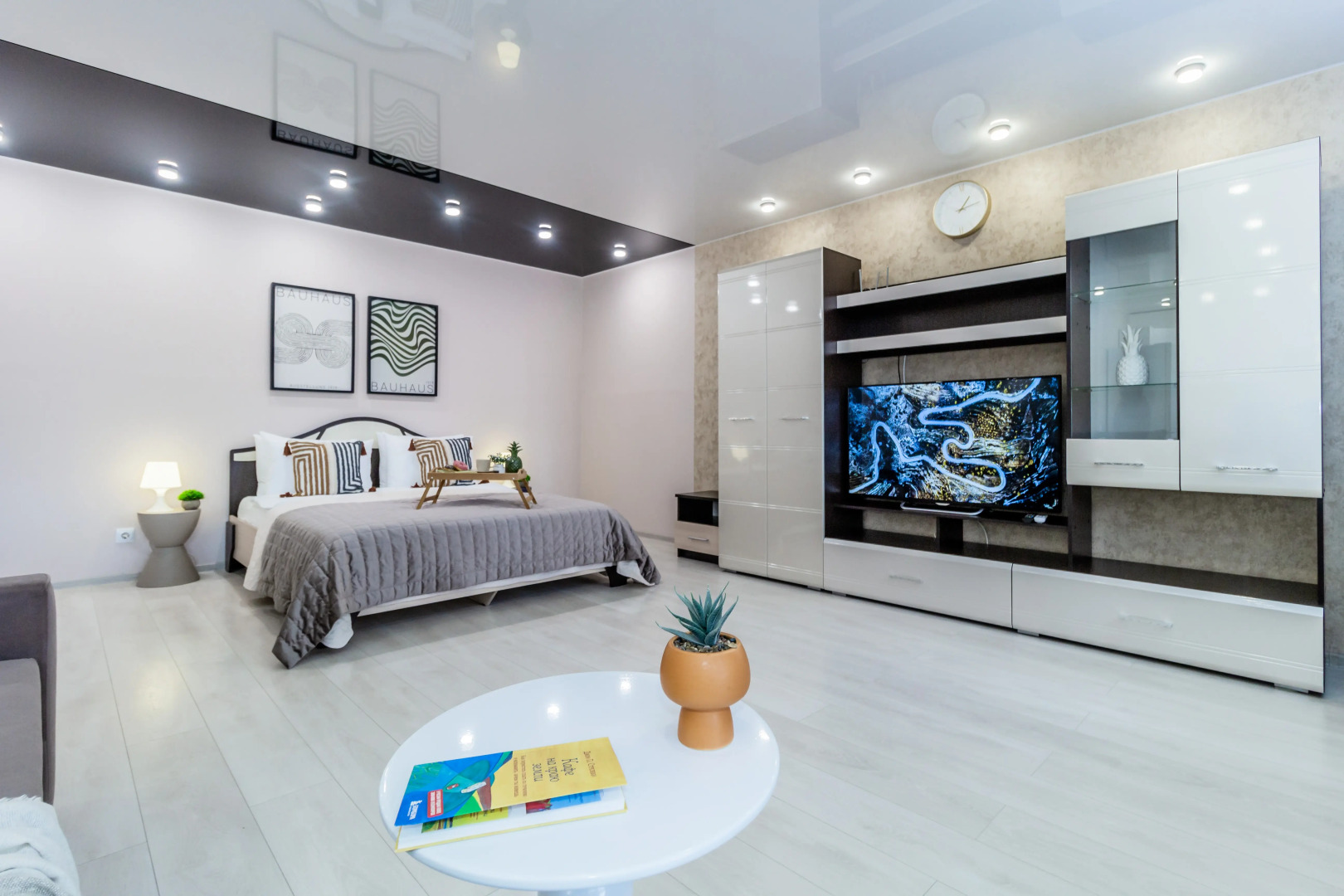 Апартаменты улучшенные в центре Гринн Сад