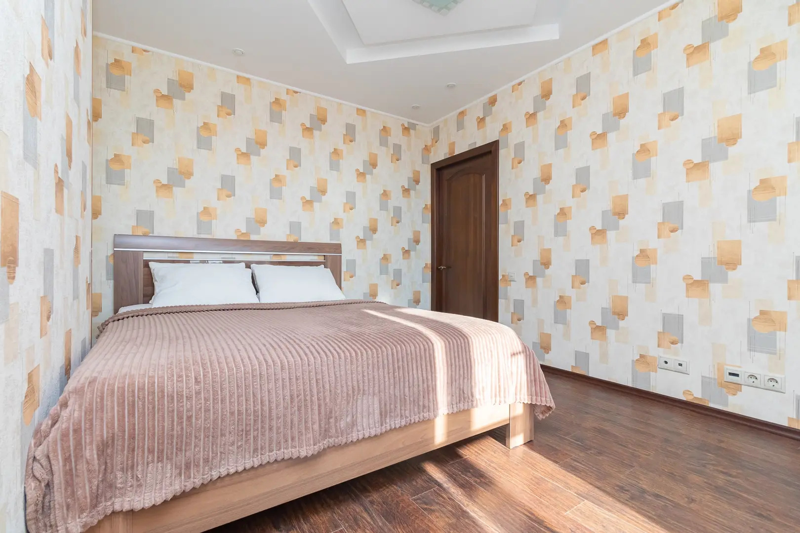 Апартаменты б-р Архитекторов 14