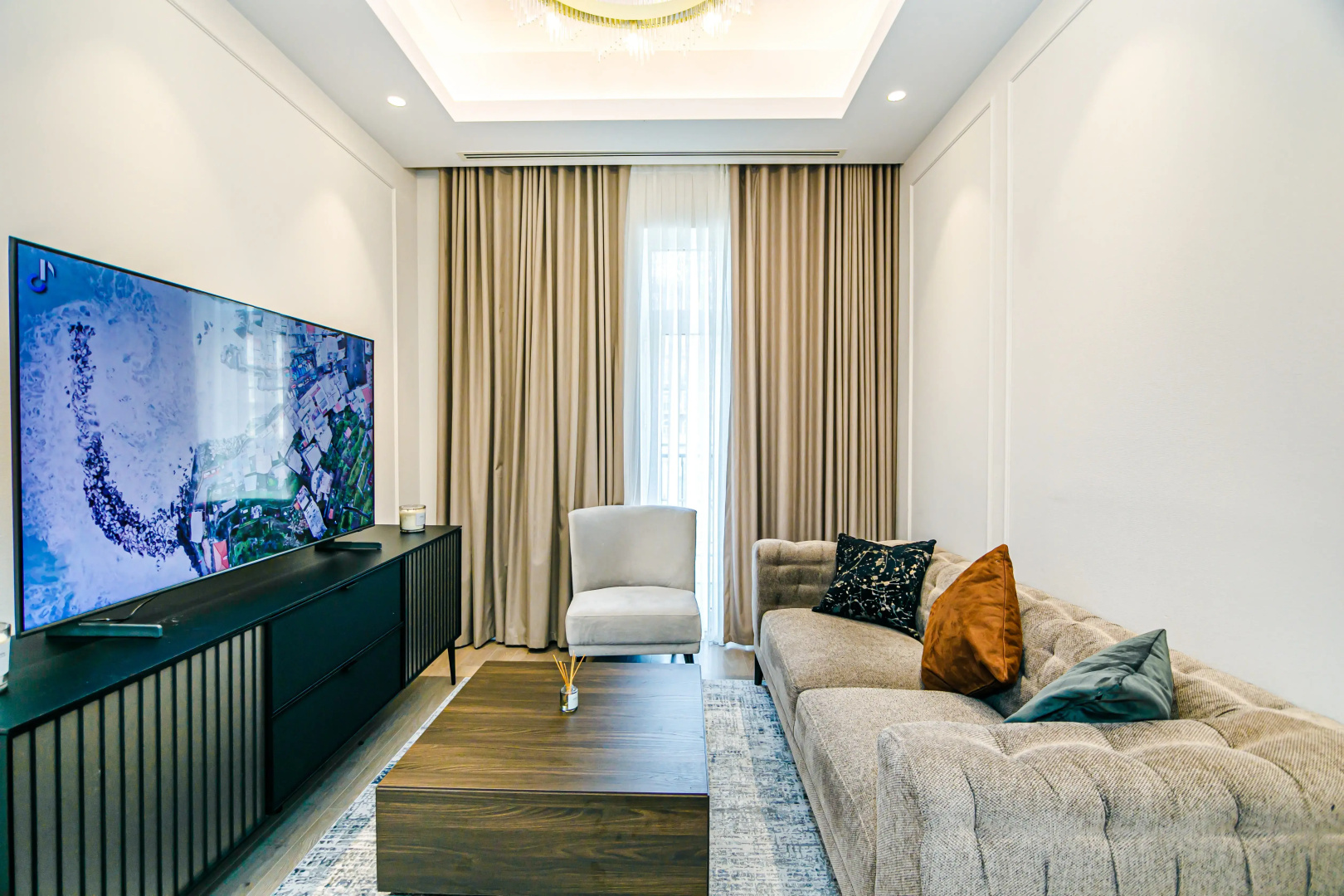 Апартаменты VIP 2 Bedroom in Baku White City