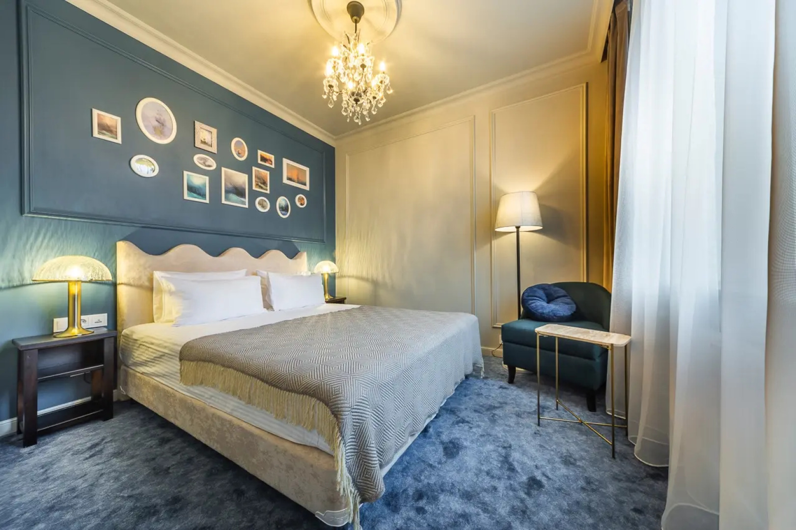 Отель Волхов