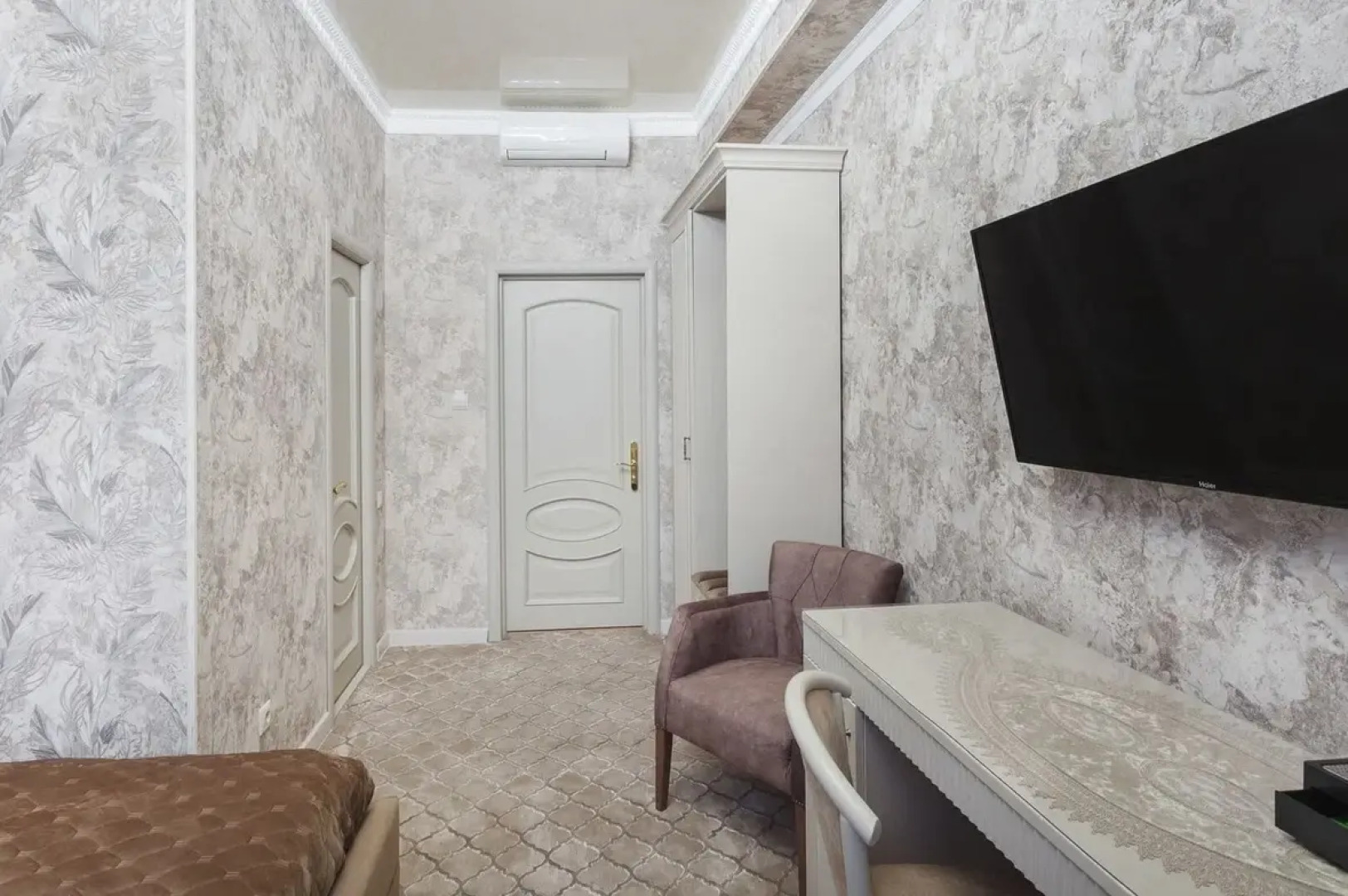 Отель Акрополь