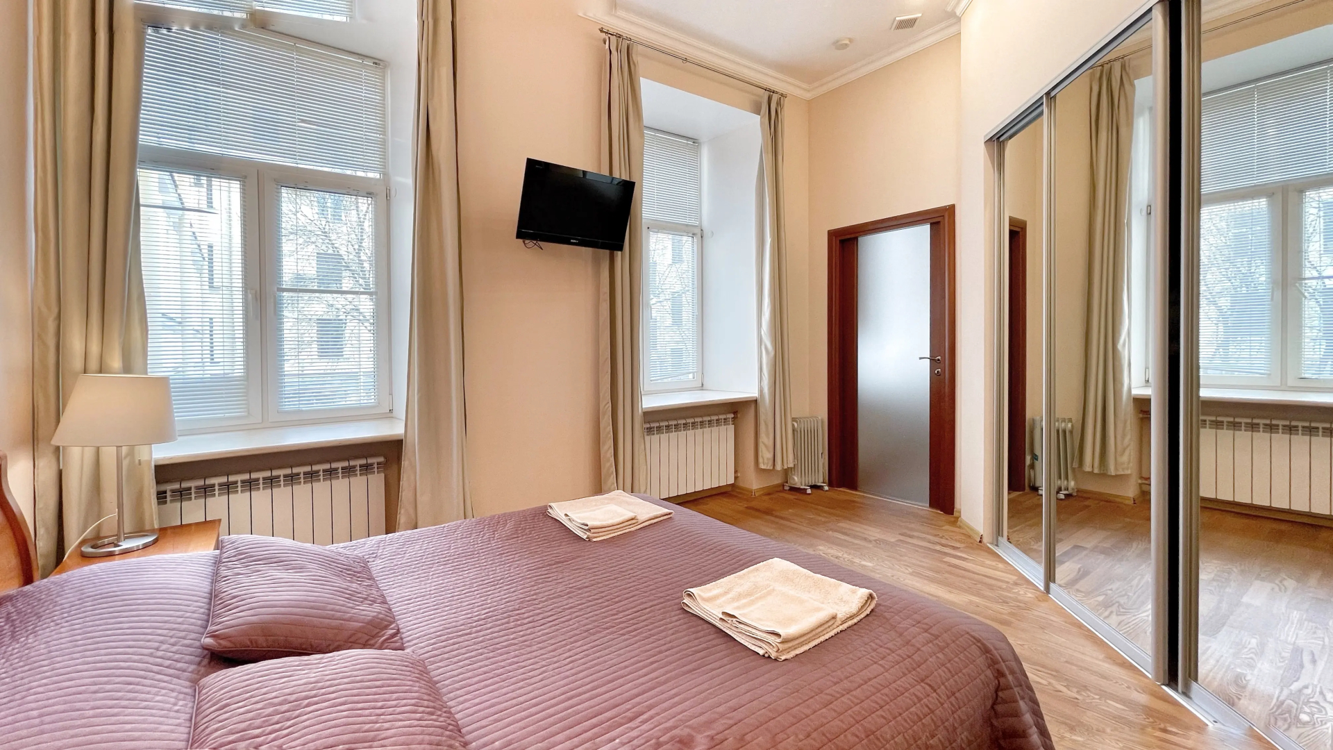 Апартаменты Elite Realty на Караванной 11
