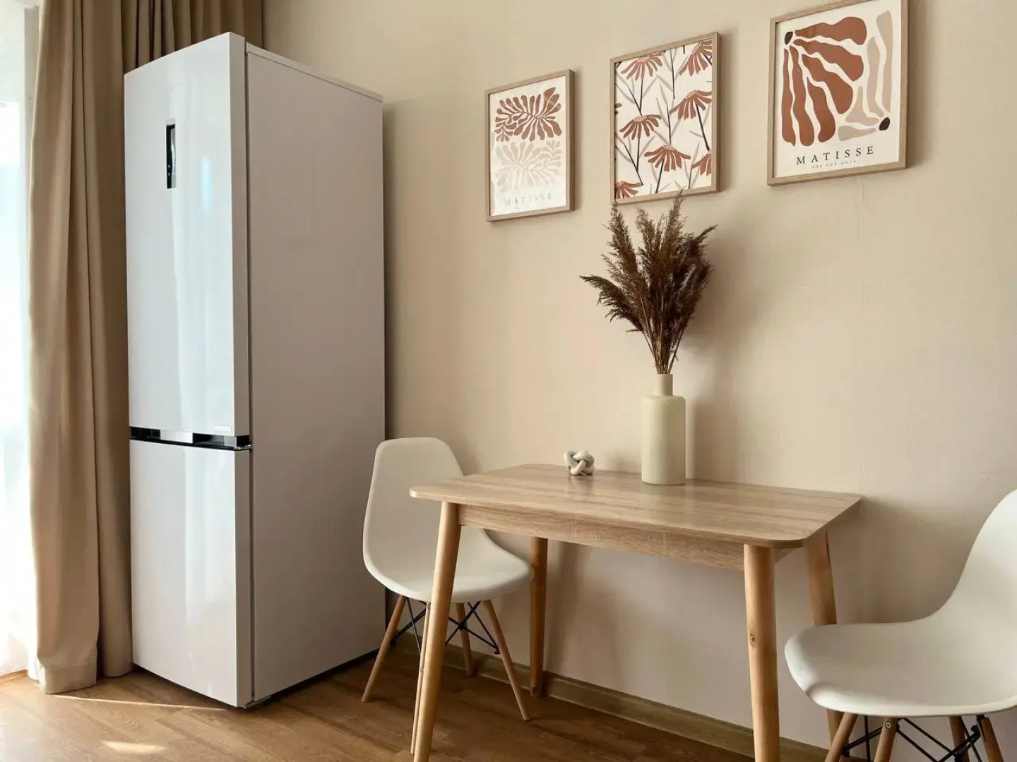 Квартира 1-комнатная 42 м², 8/9 этаж