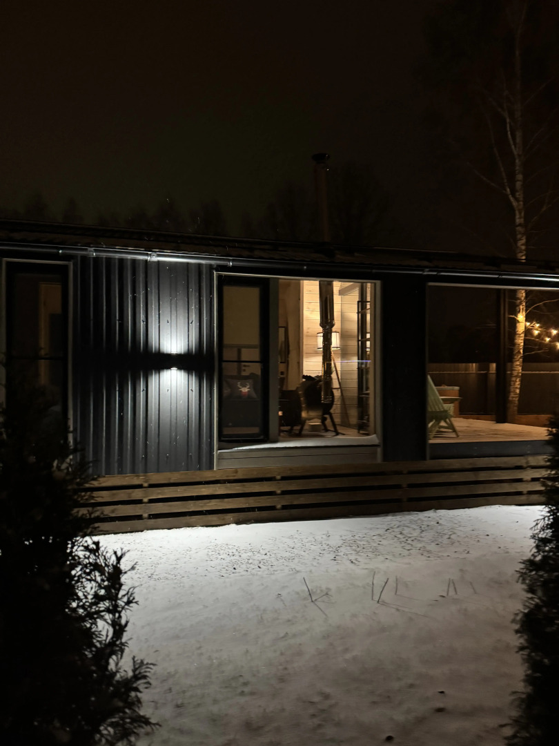 Гостевой дом с французскими панорамными окнами