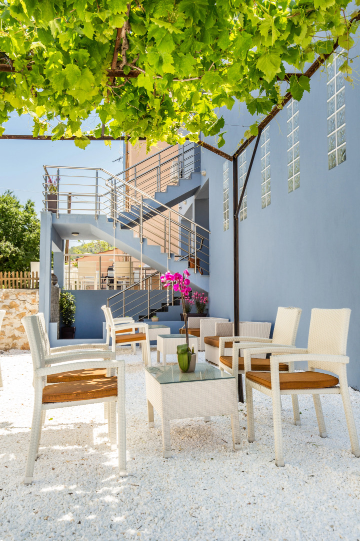 Отель Azzurro Deluxe