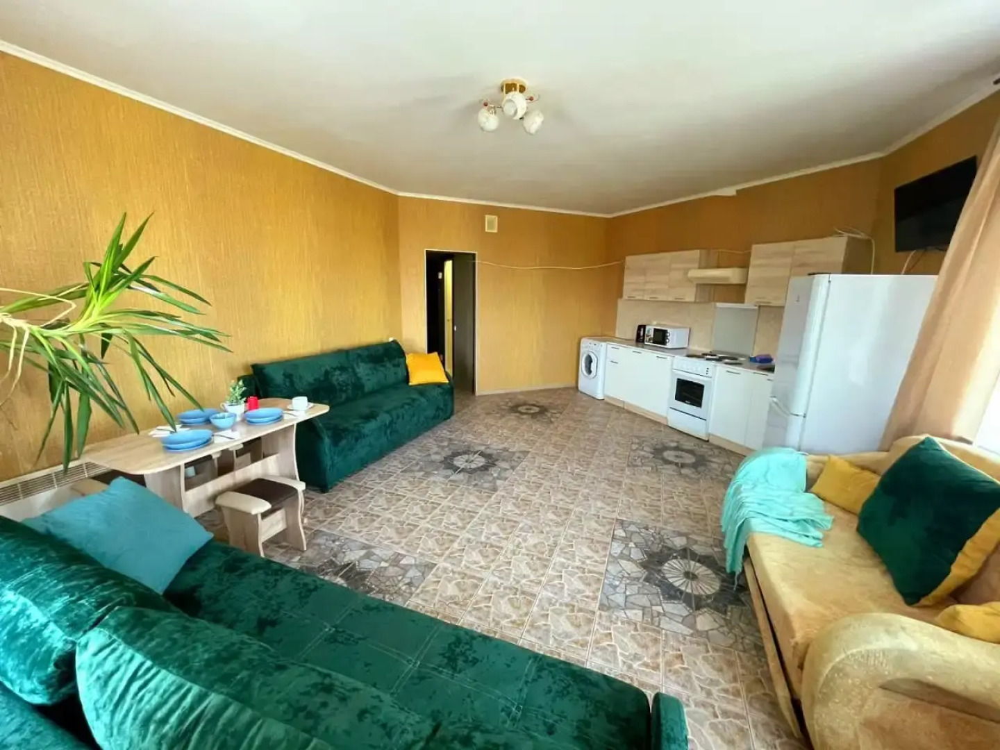 Апартаменты на Землячки