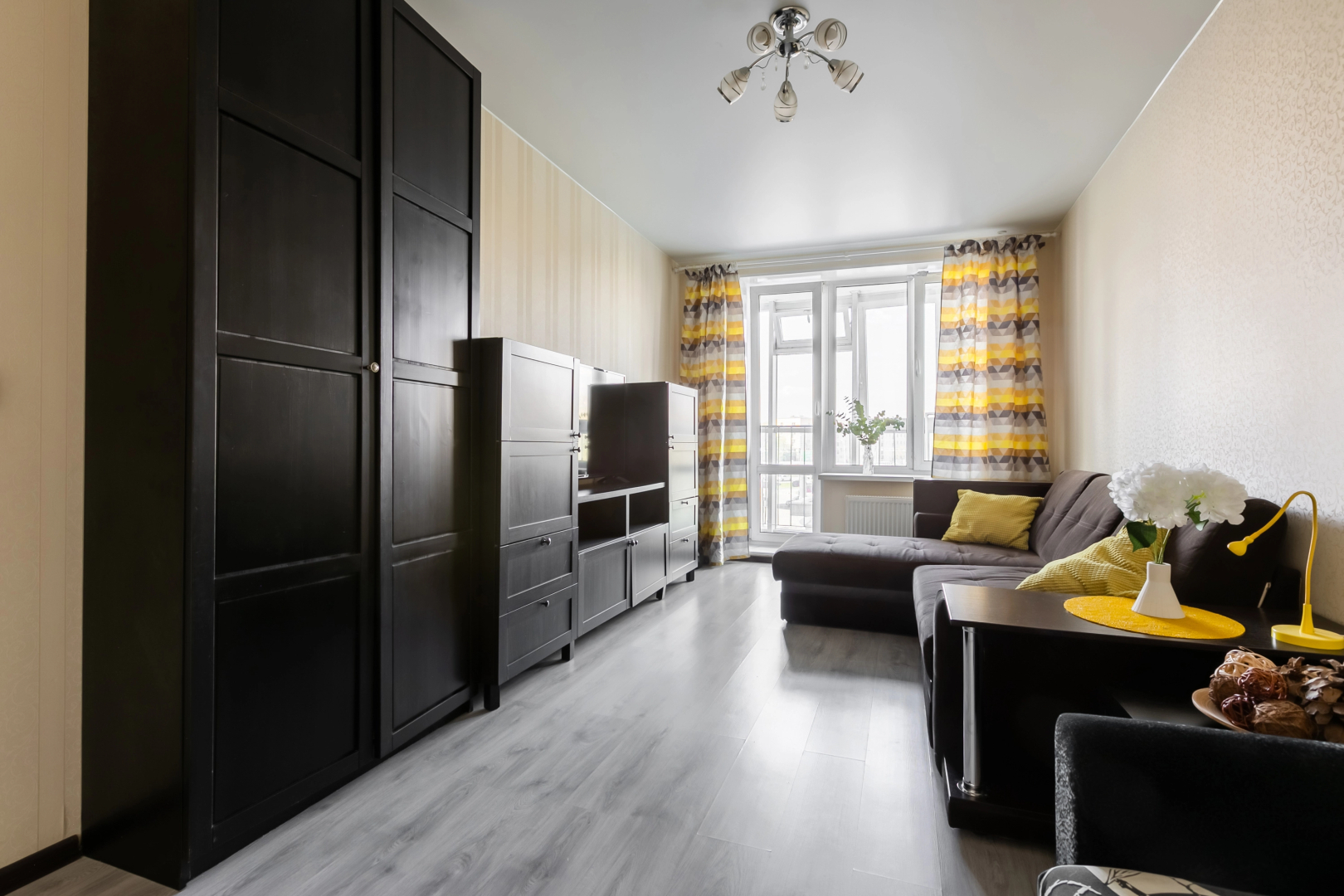 Апартаменты с 3мя комнатами NevaBed в небоскребе