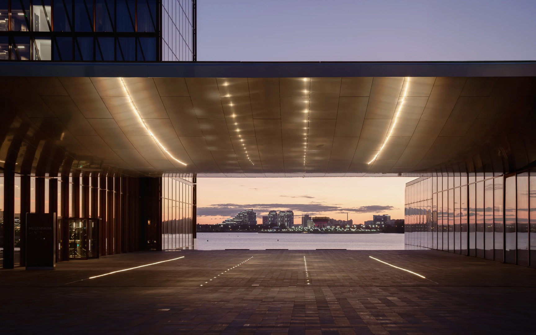 Отель Millennium Panorama