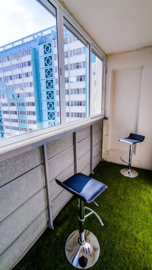 Квартира однокомнатная с видом на реку и парк