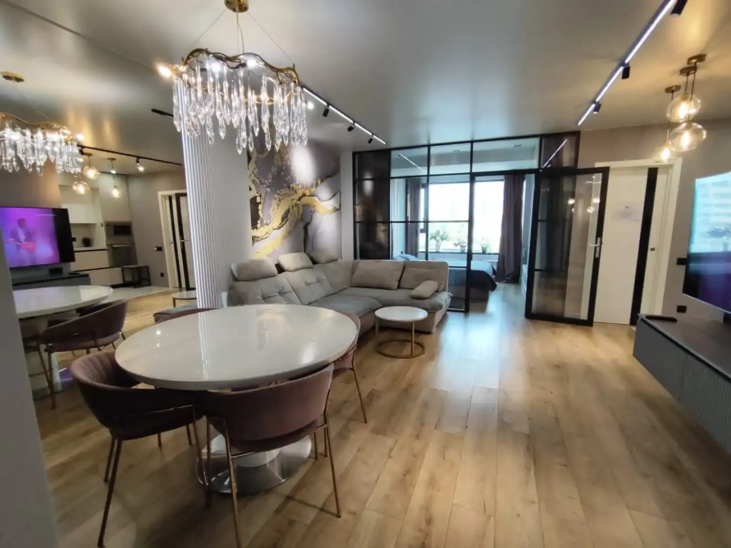 Апартаменты с Дизайнерским Ремонтом