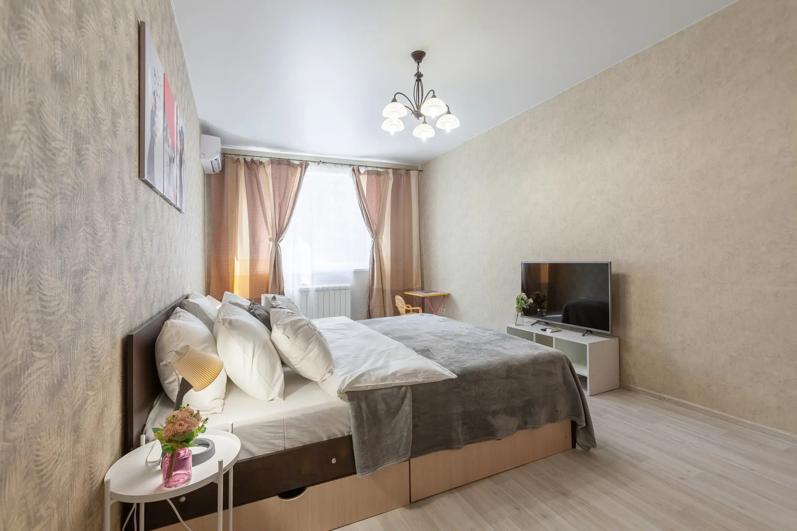 Апартаменты RentPlaza в Центре