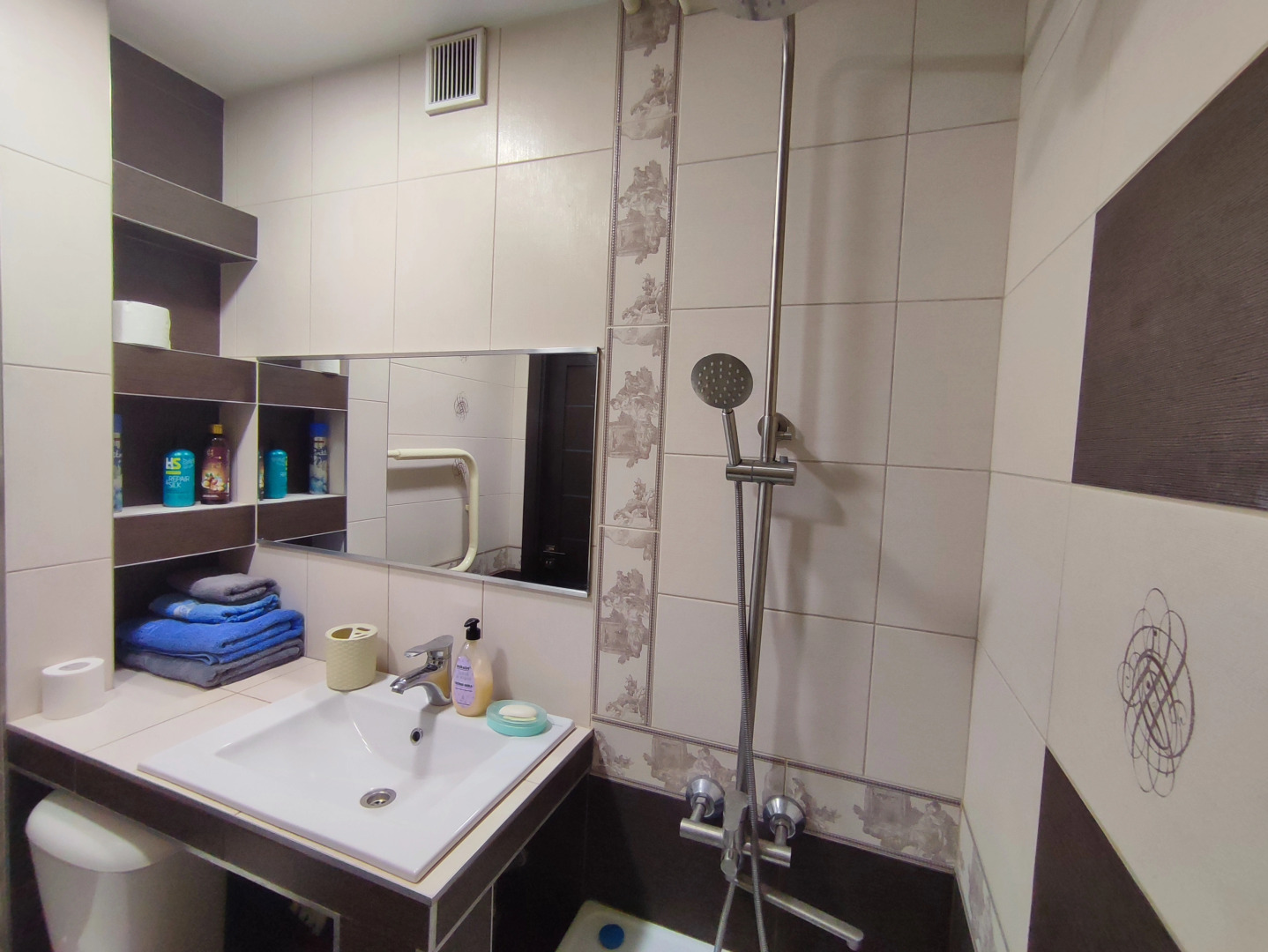 Апартаменты в самом центре Витебска с шикарным панорамным видом на площадь Победы