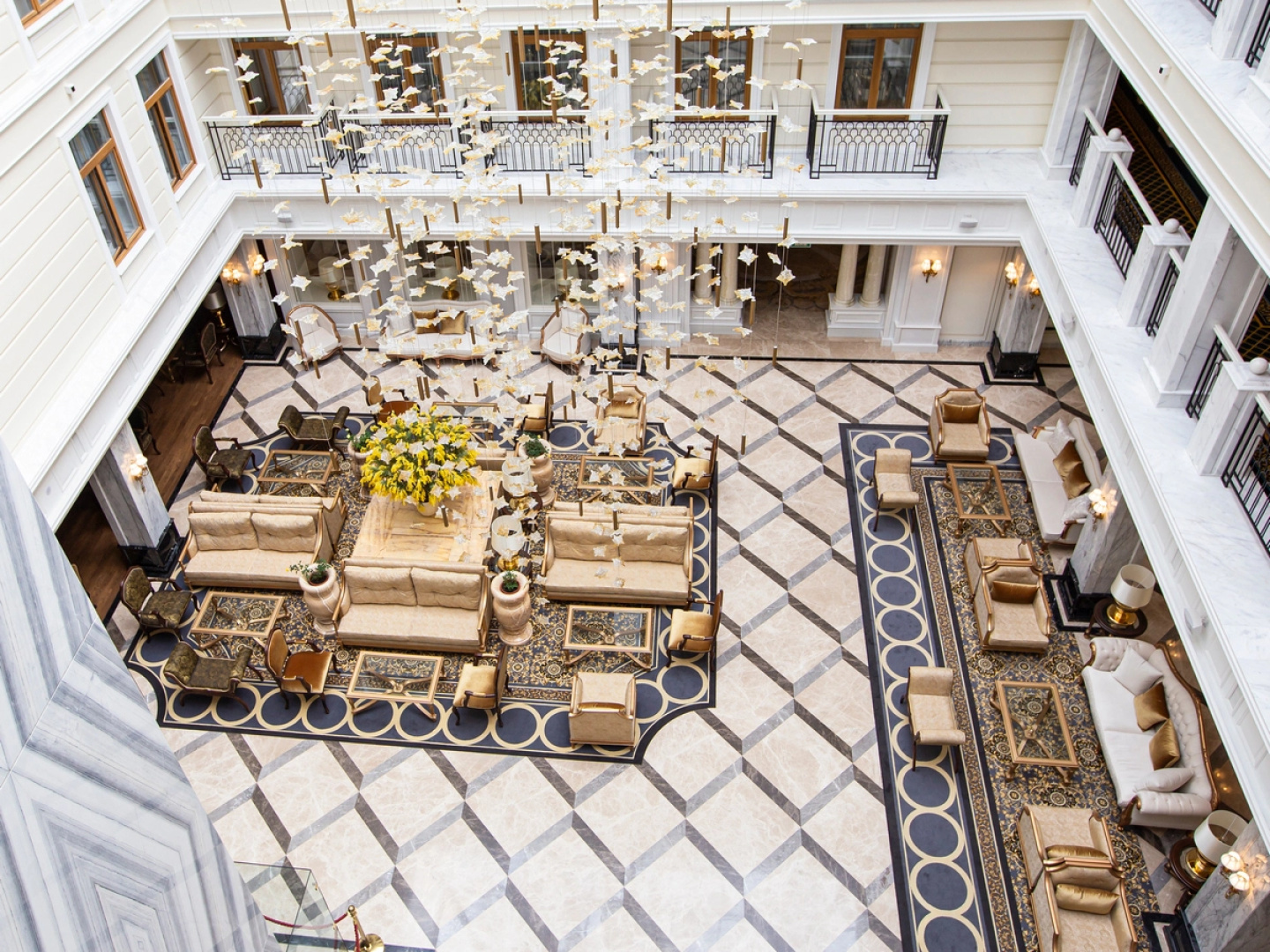 Отель Tsar Palace Luxury Hotel & SPA