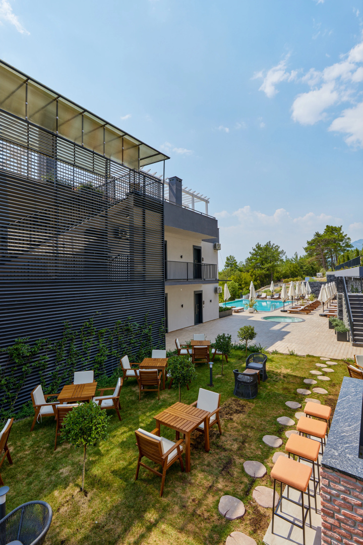 Апарт-отель Bayview Hills Luxury Residences