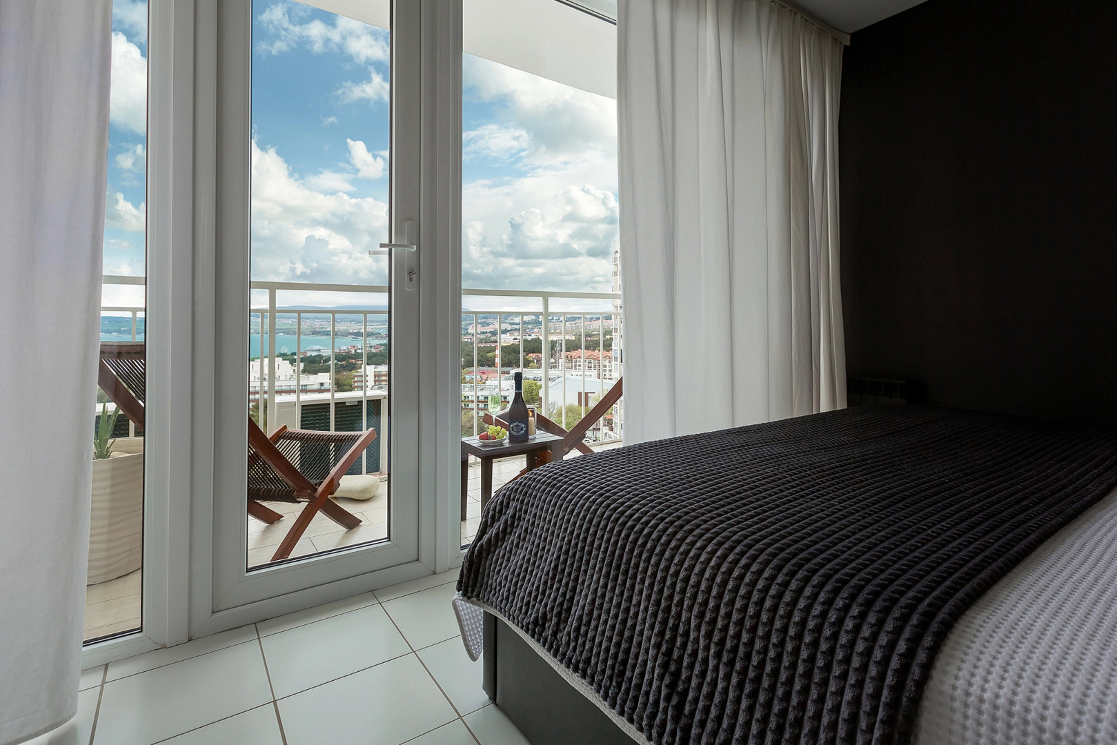 Апартаменты от Топ Геленджик Панорама & Геленджик I Family Royal Suite 2+2+2 гостя