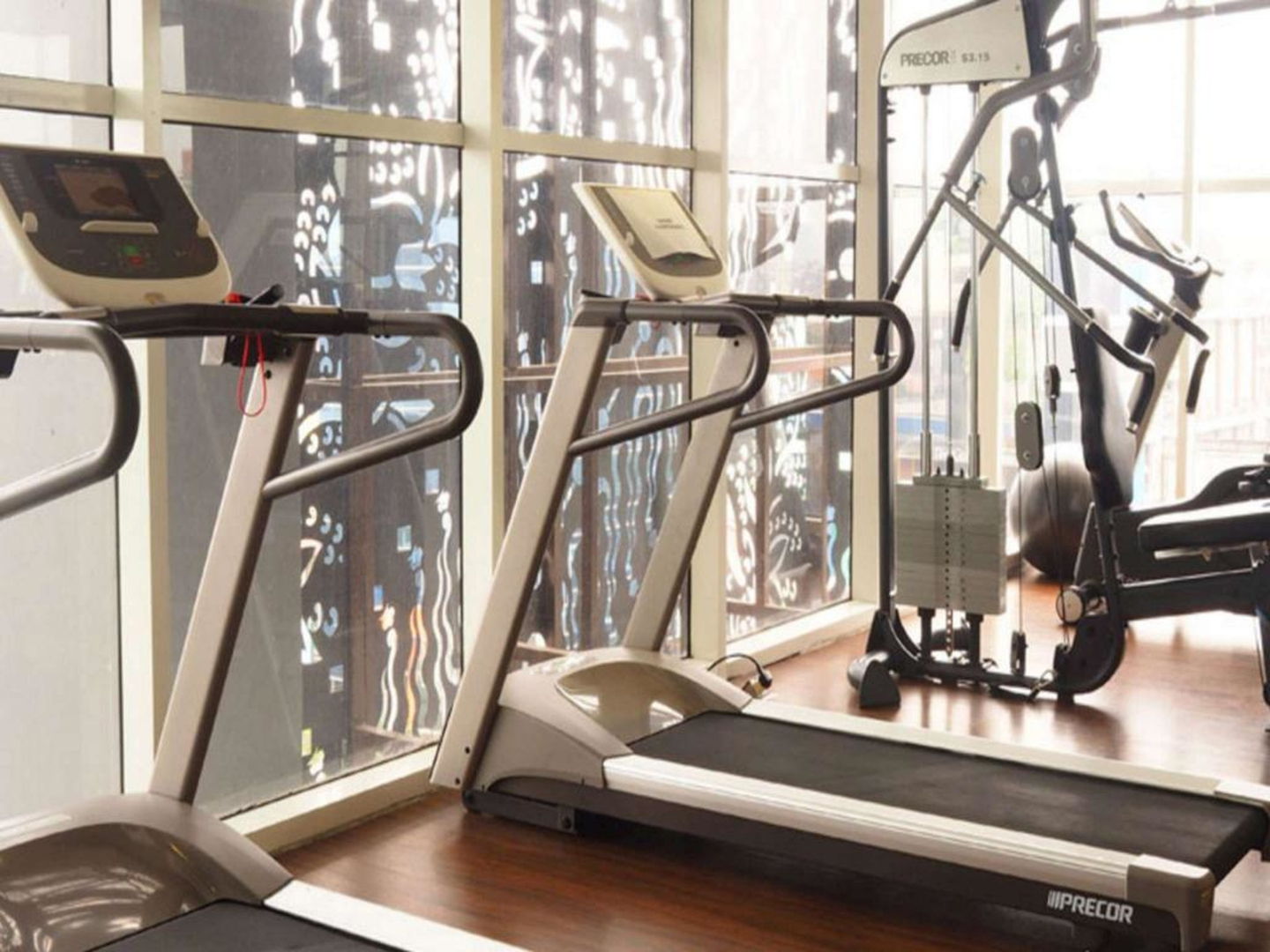 Отель Nemuru Grand Bellevue Radio Dalam