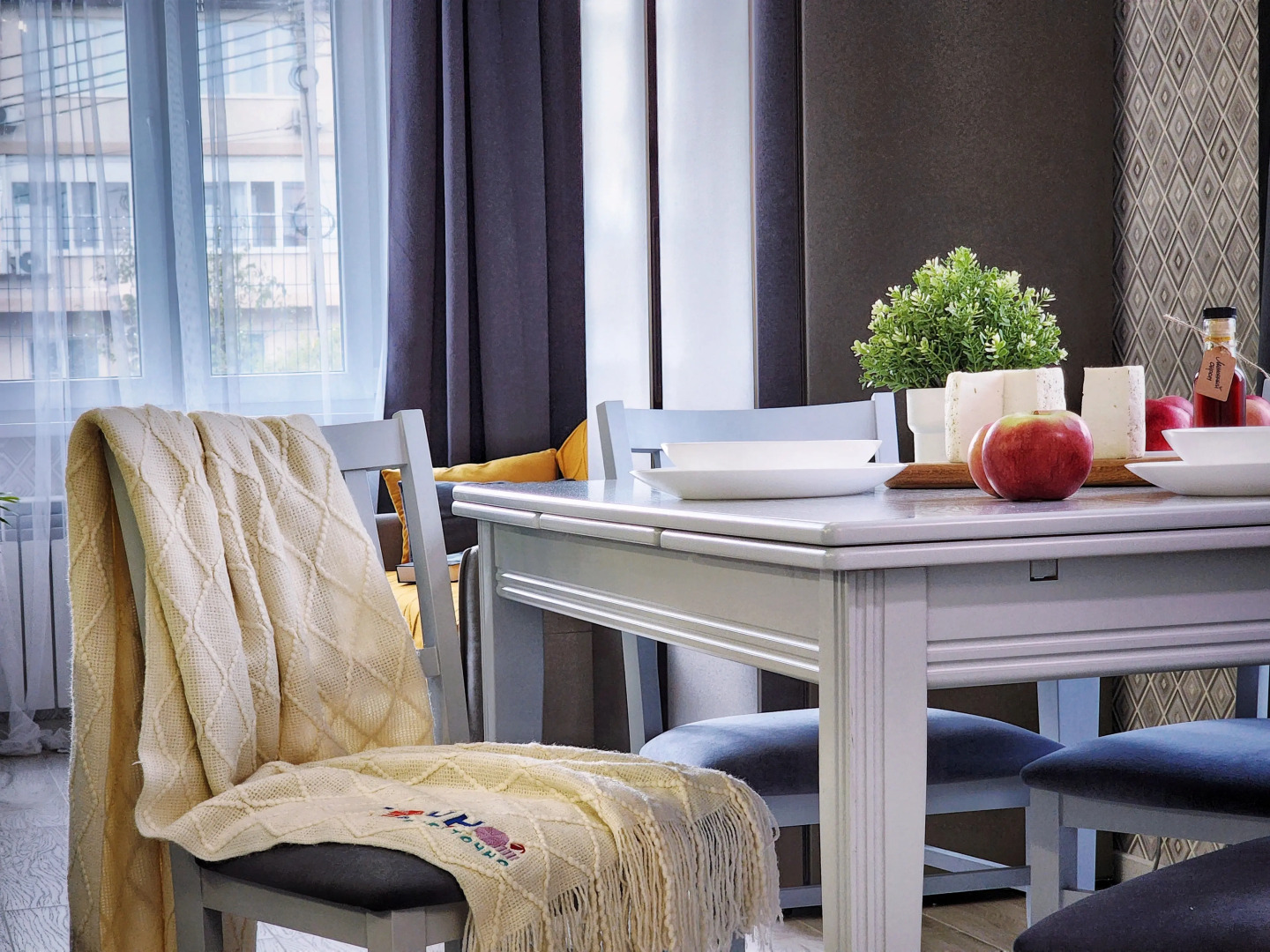 Квартира Уютная на улице Сергея Борзенко