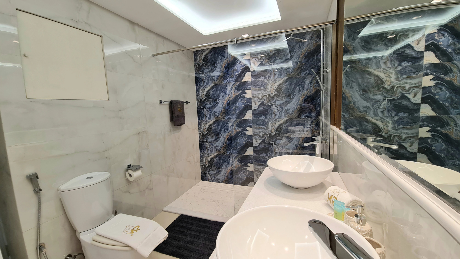 Апартаменты Marco Polo - High-rise 1BR Apt with Amazing Marina Views