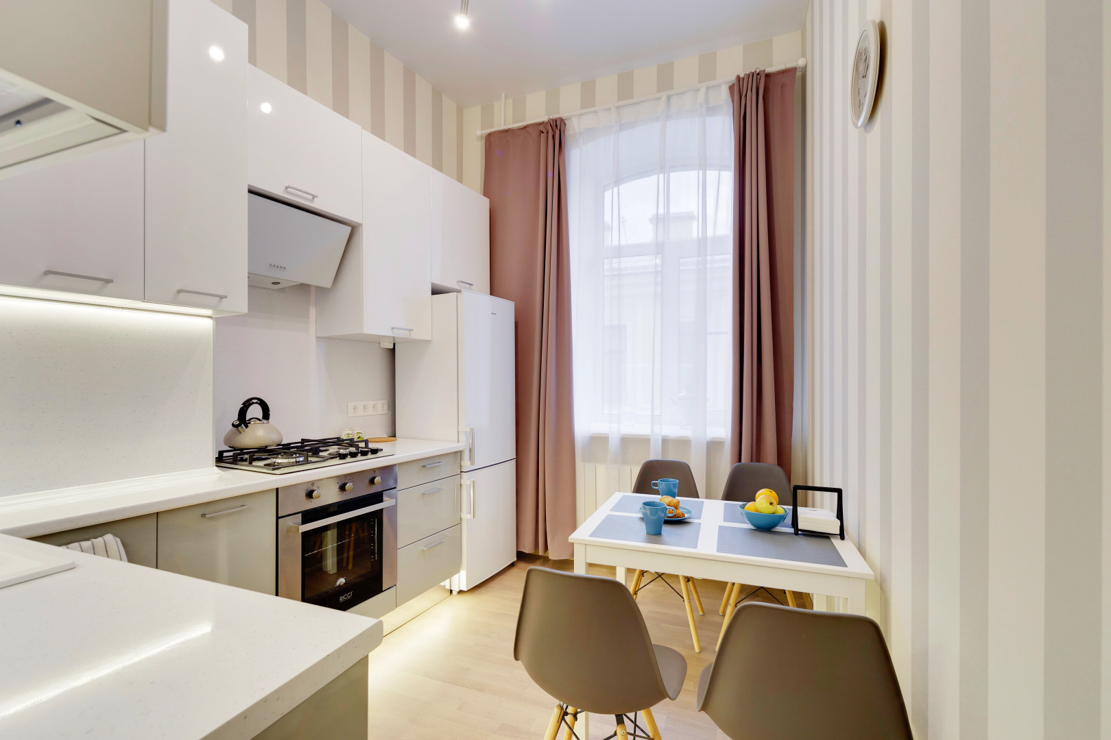 Апартаменты Happy Here