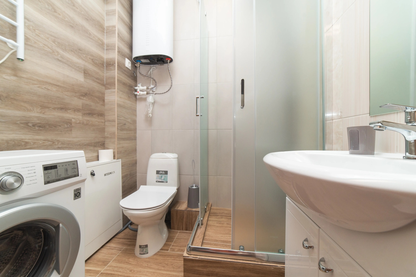 Апартаменты Rest Salute with a swing