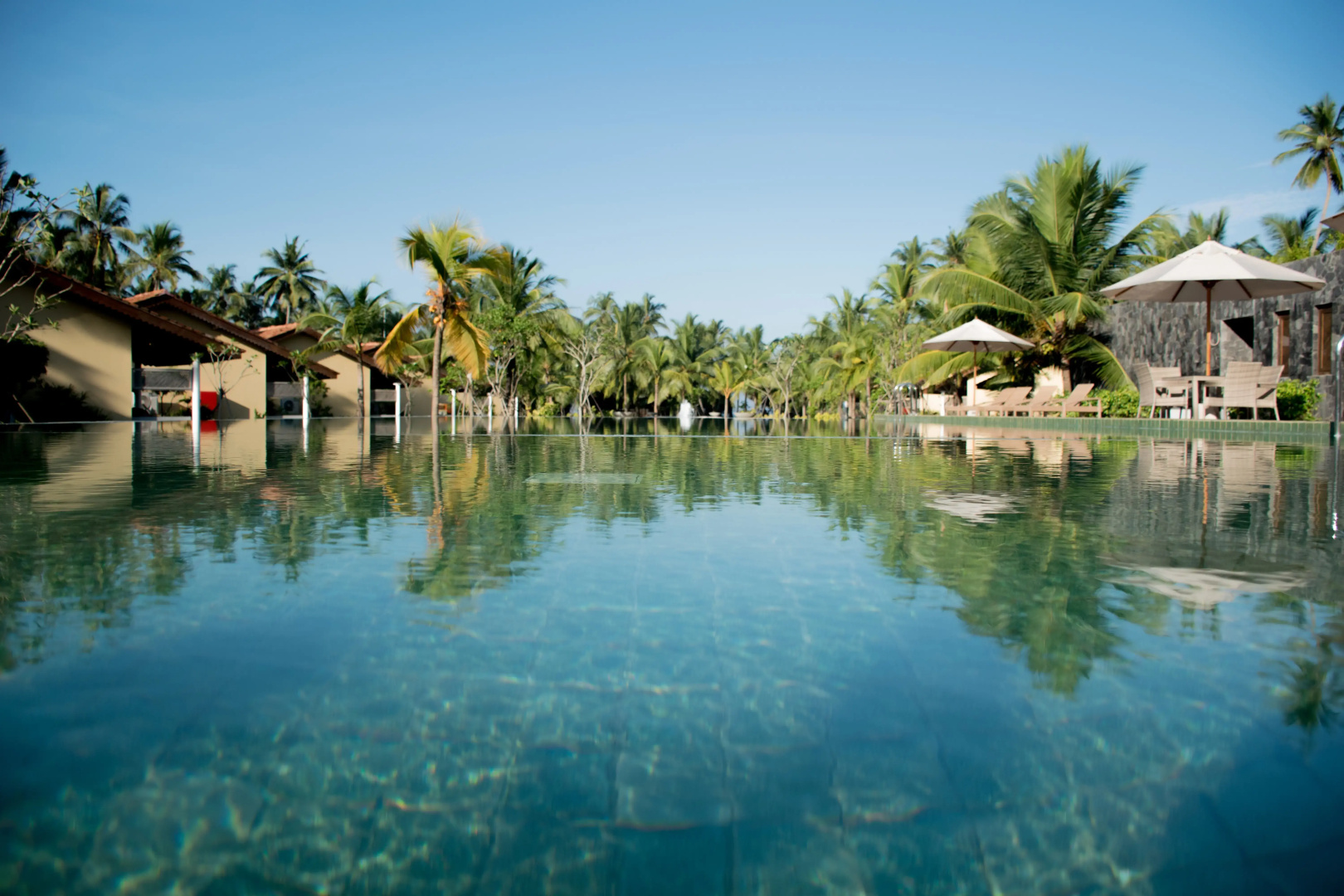 Отель The Villas Wadduwa