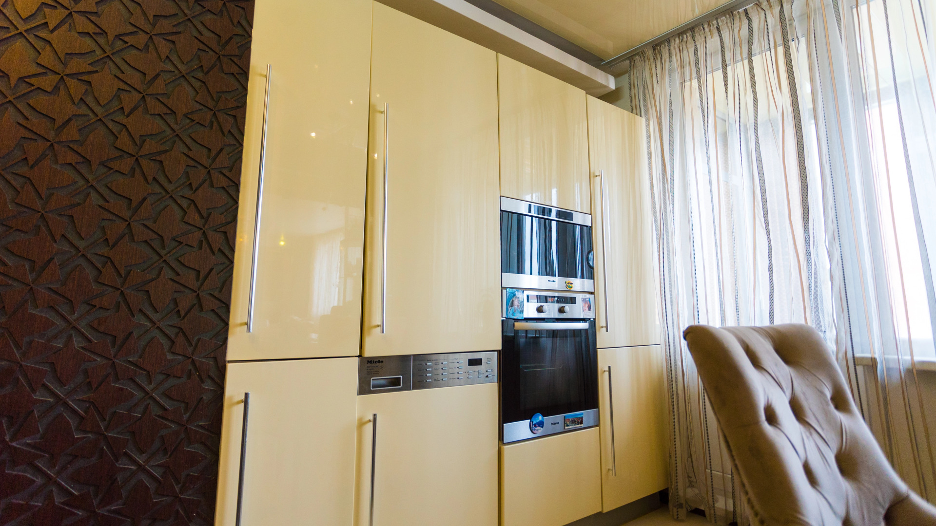 Апартаменты Центр города в 5 минутах езды размещение 12 мест, сауна, кондиционер