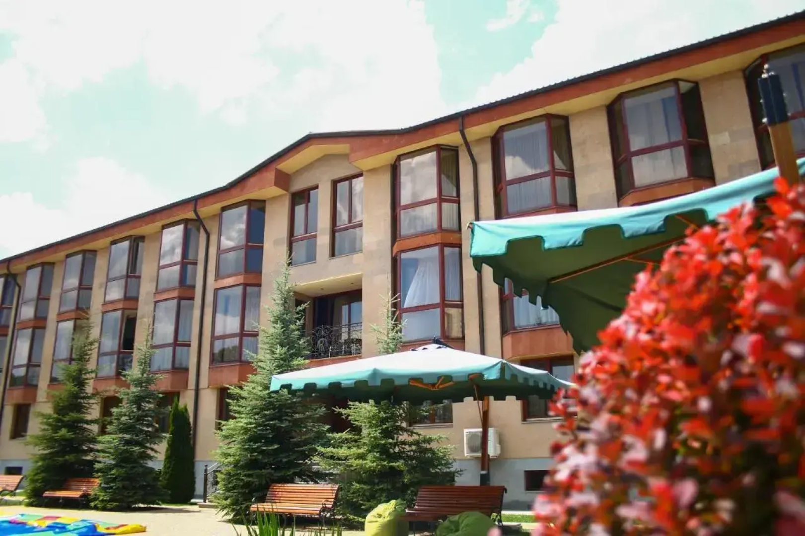 Отель Hotel Russia