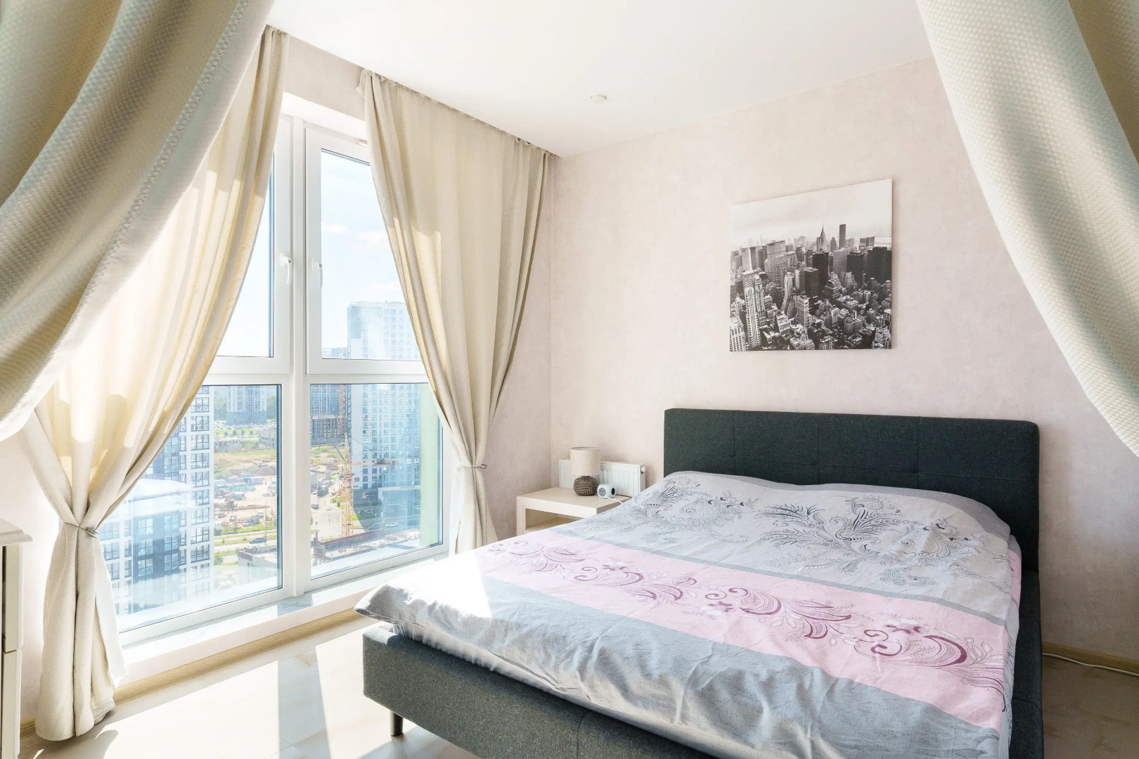 Квартира 1-ком студия, ул. Николы Теслы 14. Минск-мир