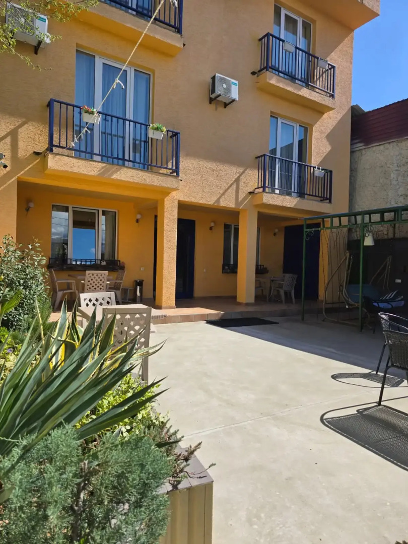 Отель Nutsa in old Tbilisi