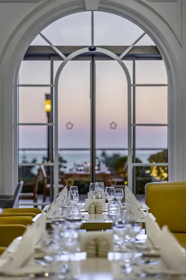 Side Star Elegance Hotel