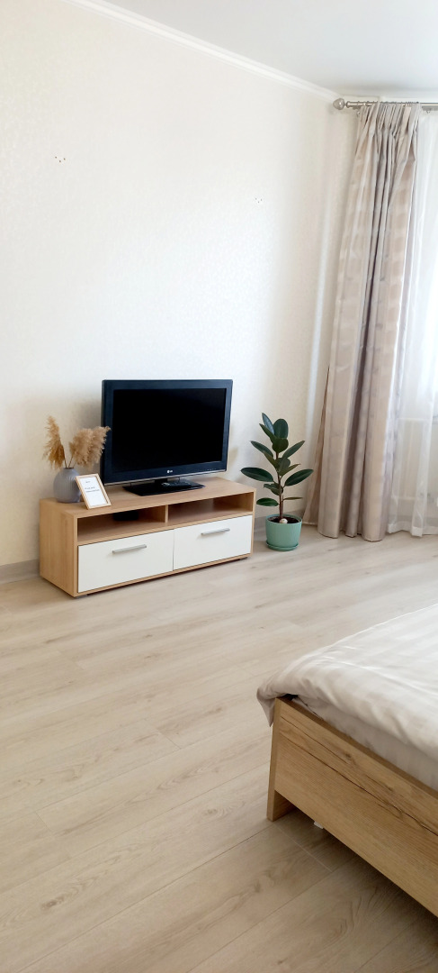 Квартира Просторная однокомнатная в Пролетарском районе