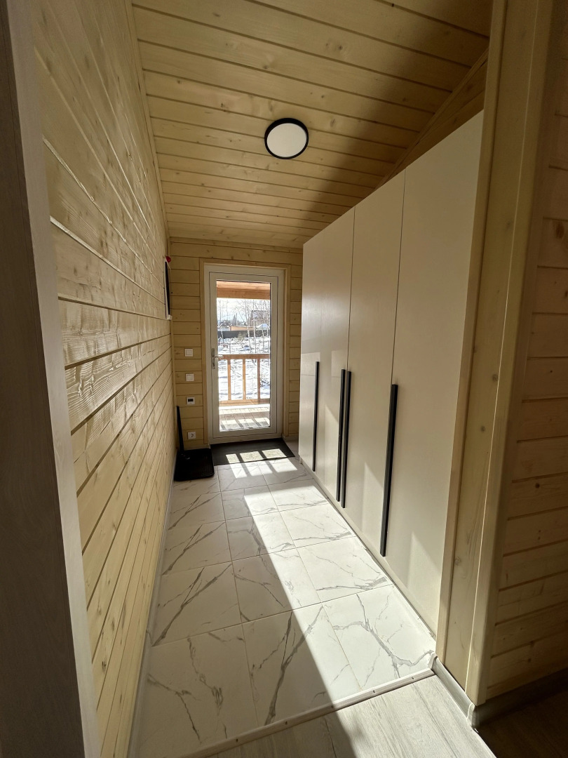 Частный дом Новый Барнхаус