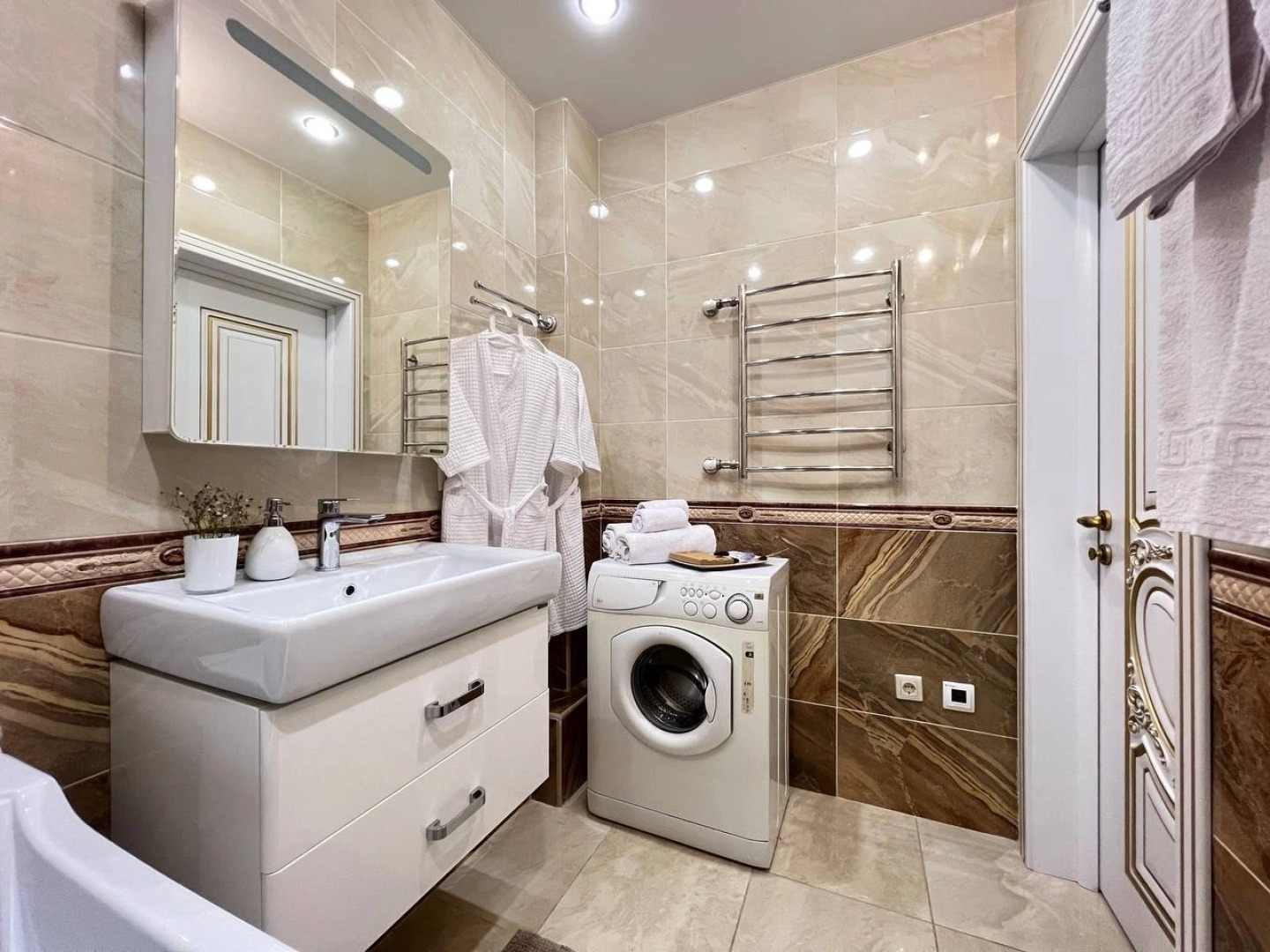 Апартаменты ЕВРО ДВУШКА БИЗНЕС-КЛАССА У ЖД ВОКЗАЛА