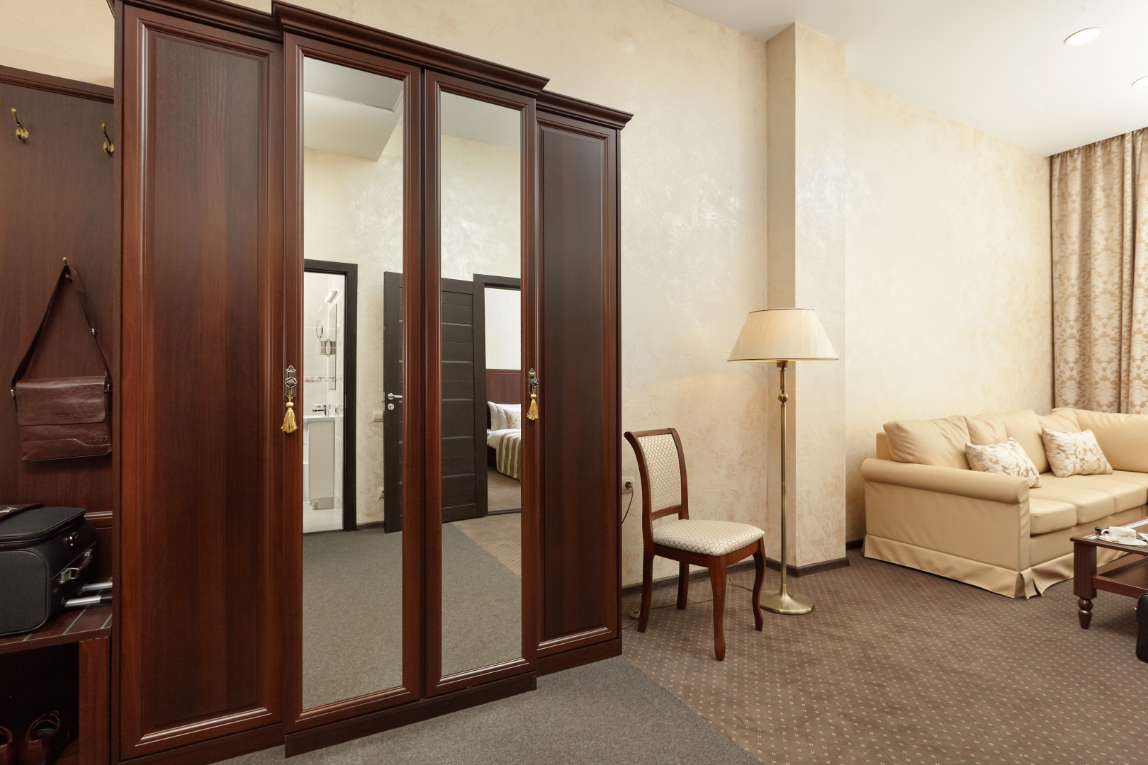 Отель КапитоЛинн