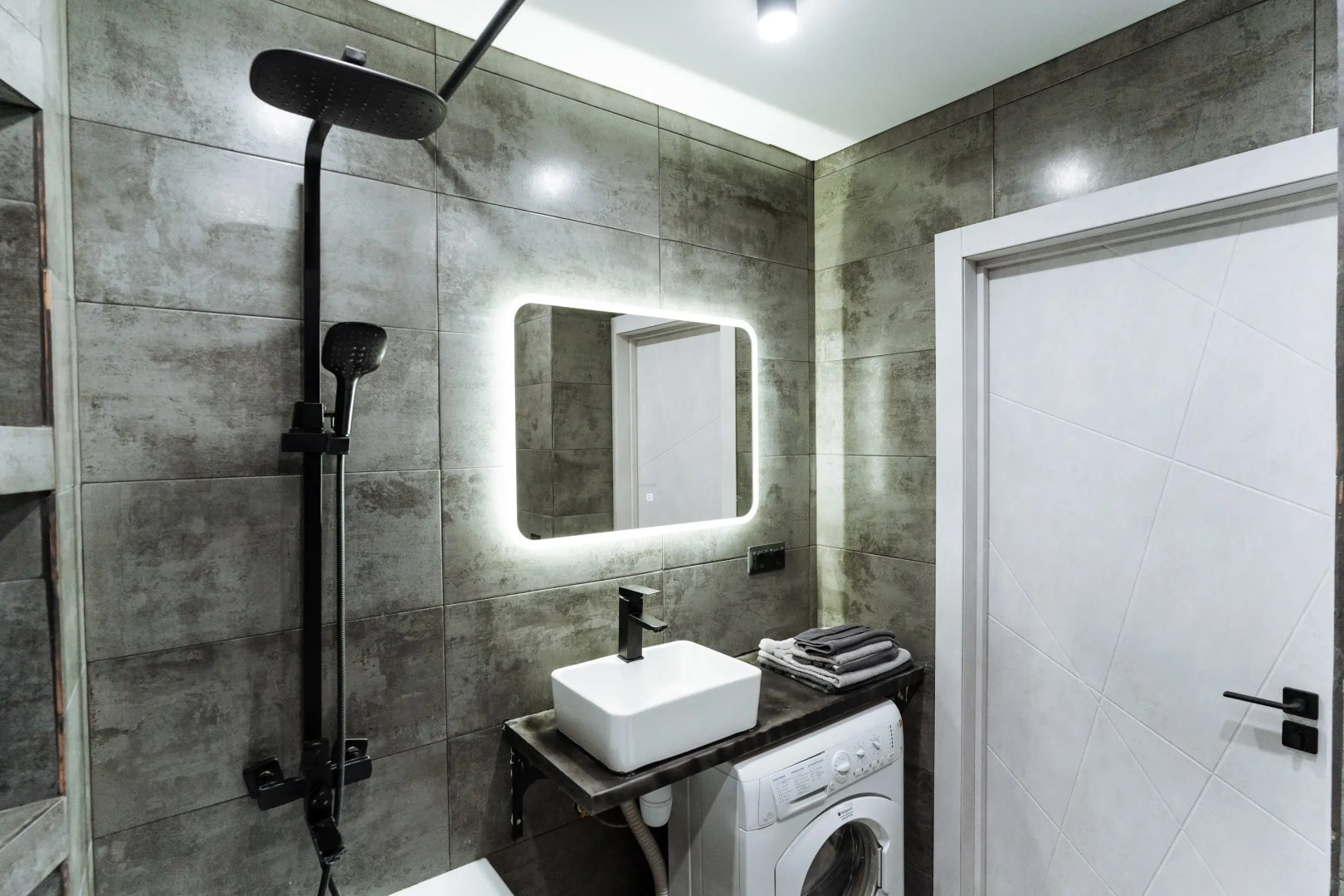 Квартира Уютная студия с дизайнерским ремонтом