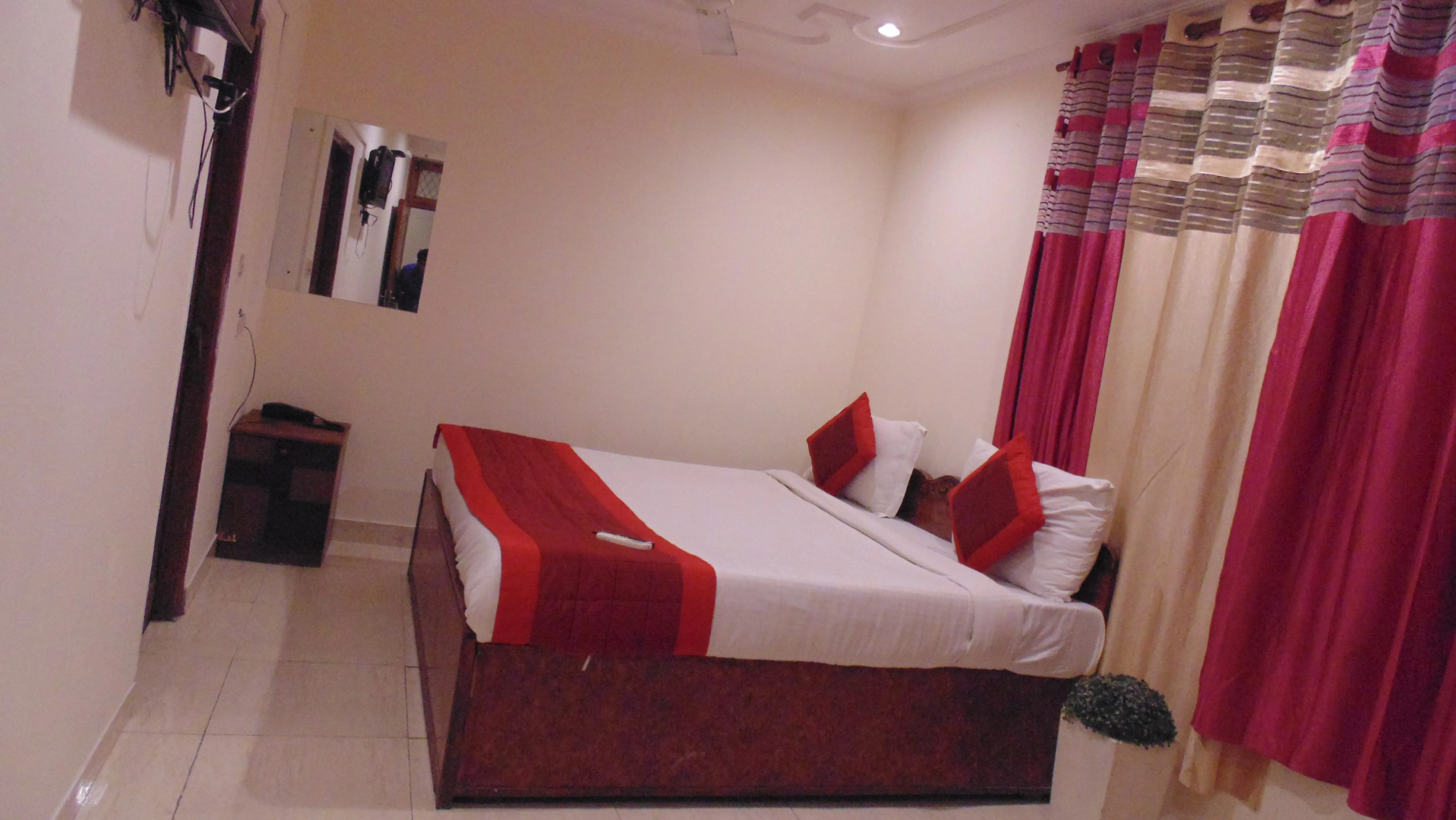 Отель Sehrawat inn